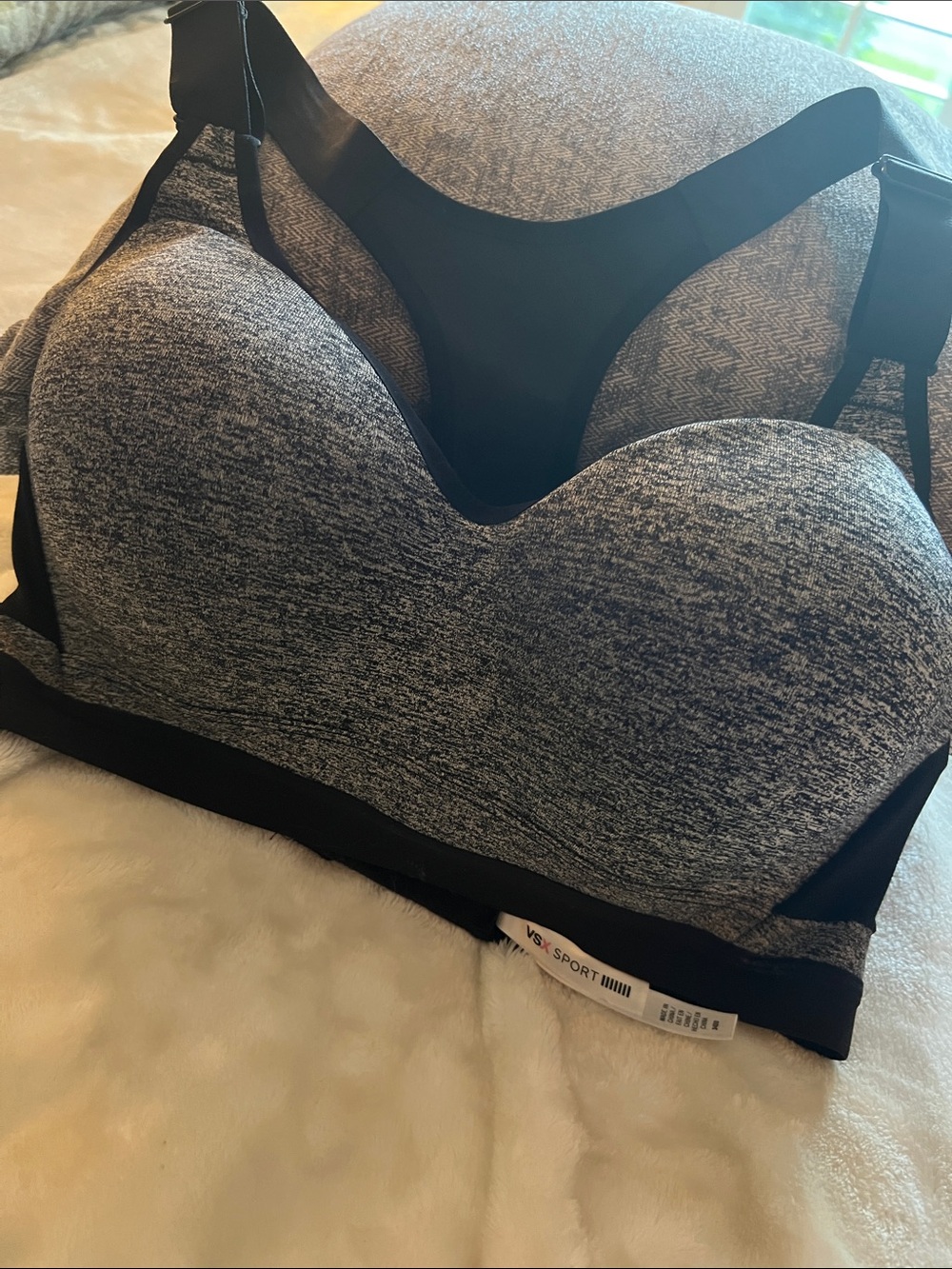 Victoria's Secret Gray & Black Wire Sports Bra